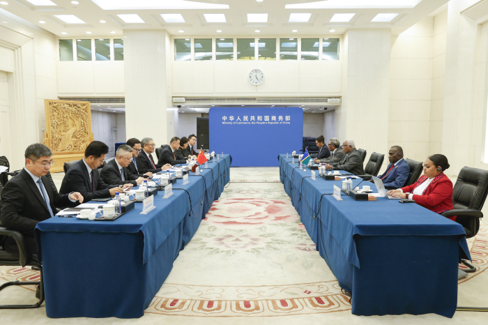 《提升经济伙伴关系框架协定》2.jpg
